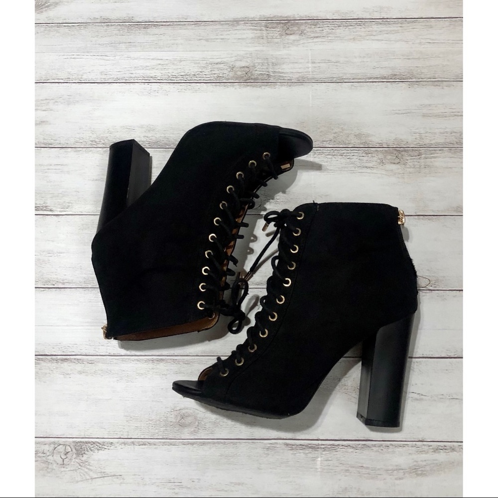 Black Lace Peep Toe Thick Heel Booties🍂🍁